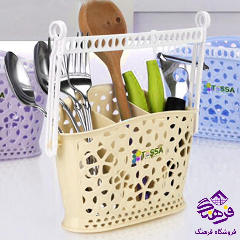 جاقاشق تسا نیکی اویز